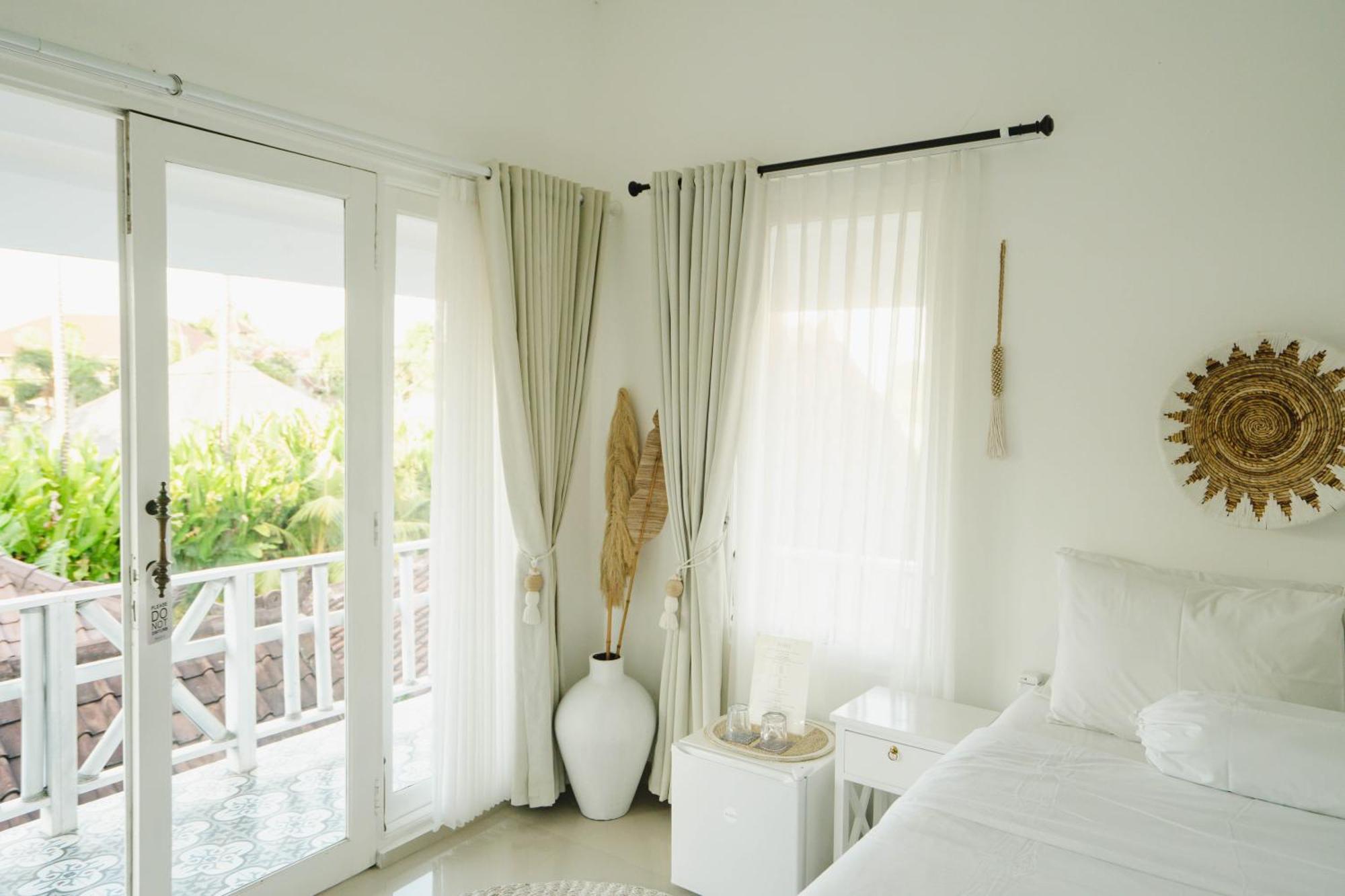 Isaiya Boutique Hotel Canggu  Exterior photo