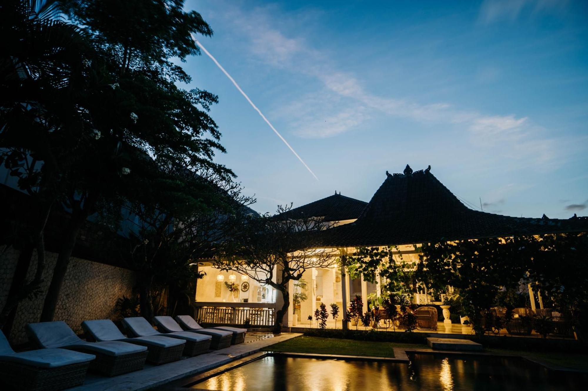 Isaiya Boutique Hotel Canggu  Exterior photo